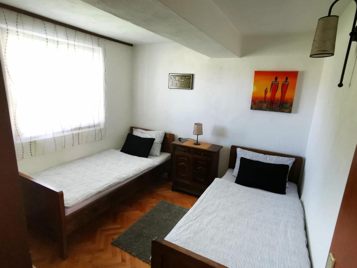 Apartman Sveti Rok Exteriör bild