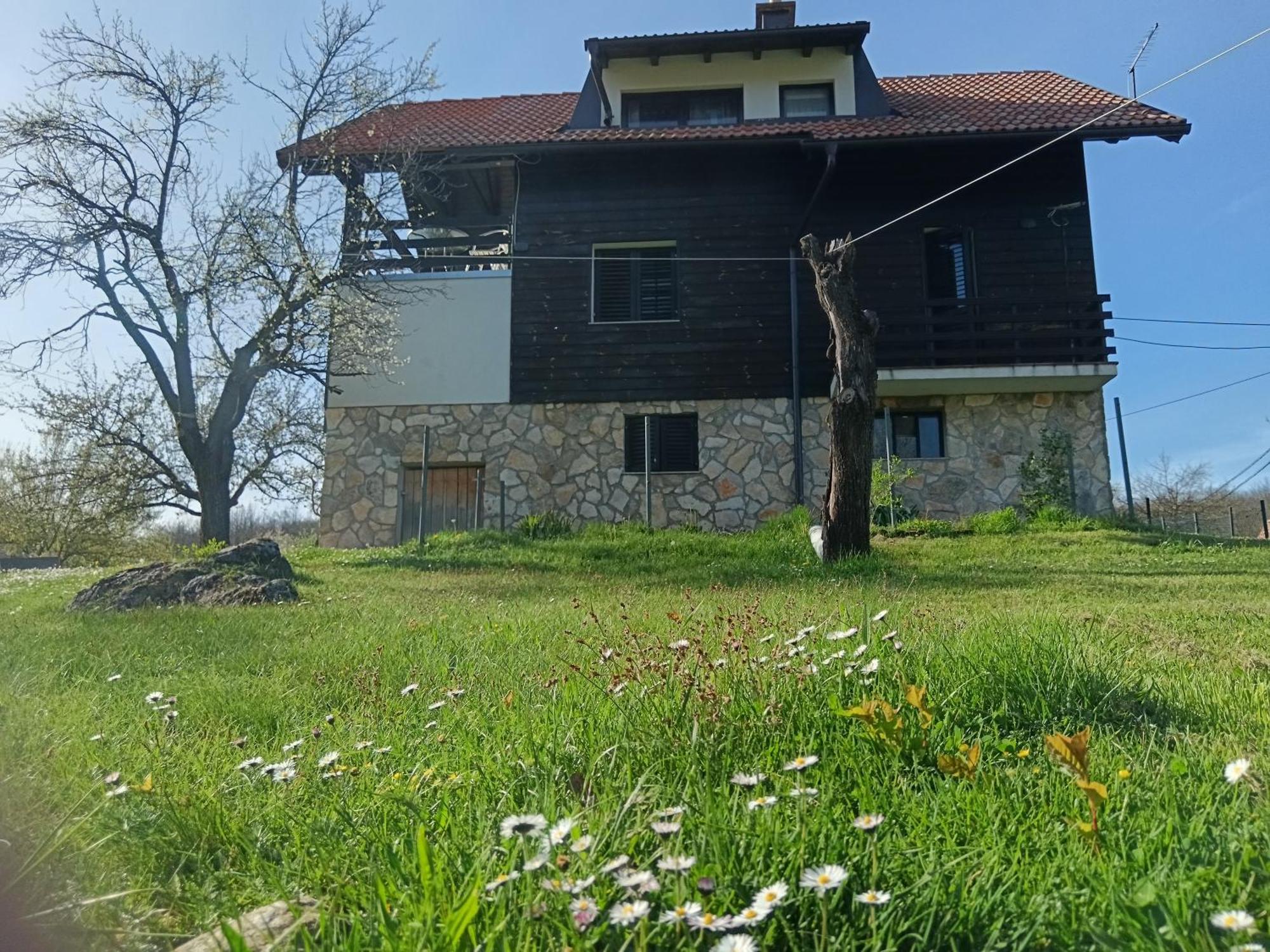 Apartman Sveti Rok Exteriör bild