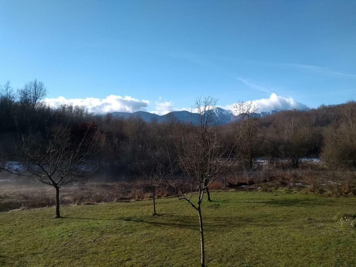 Apartman Sveti Rok Exteriör bild